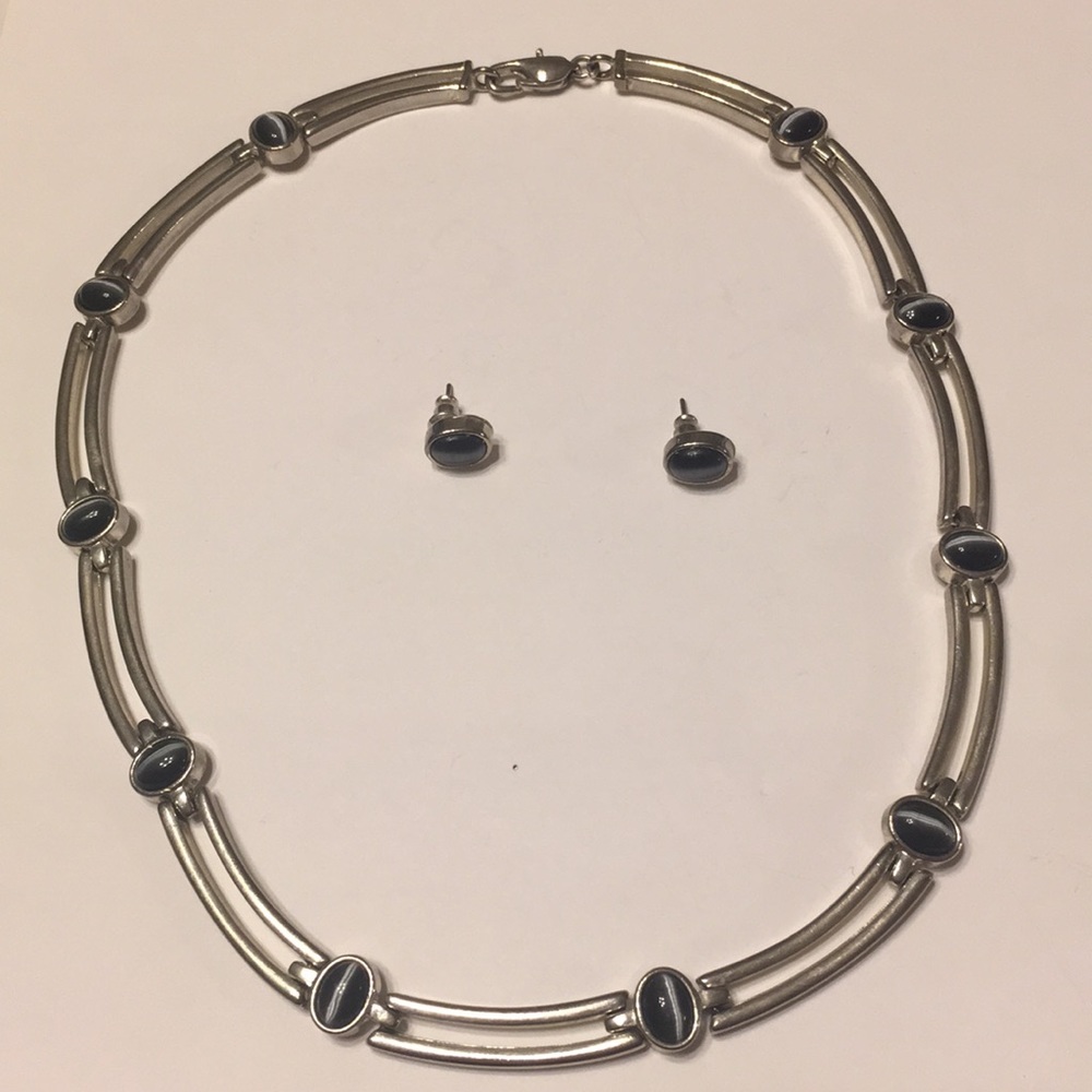 Silver Necklace & Earrings